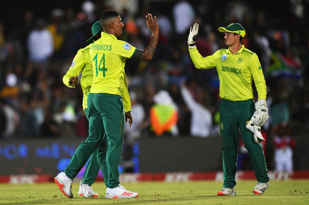 Proteas edge England in East London thriller